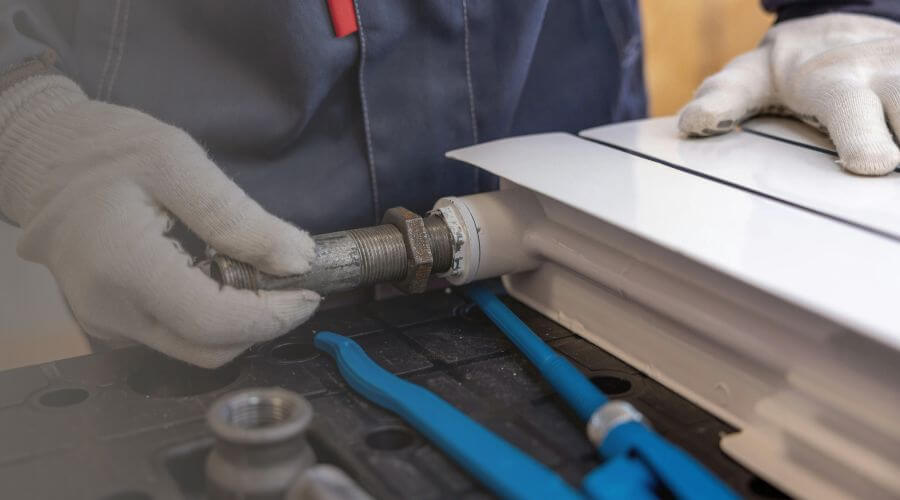 Professional water heater repair services in Kilbourne, IL